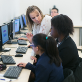 protéger, éduquer, enseigner